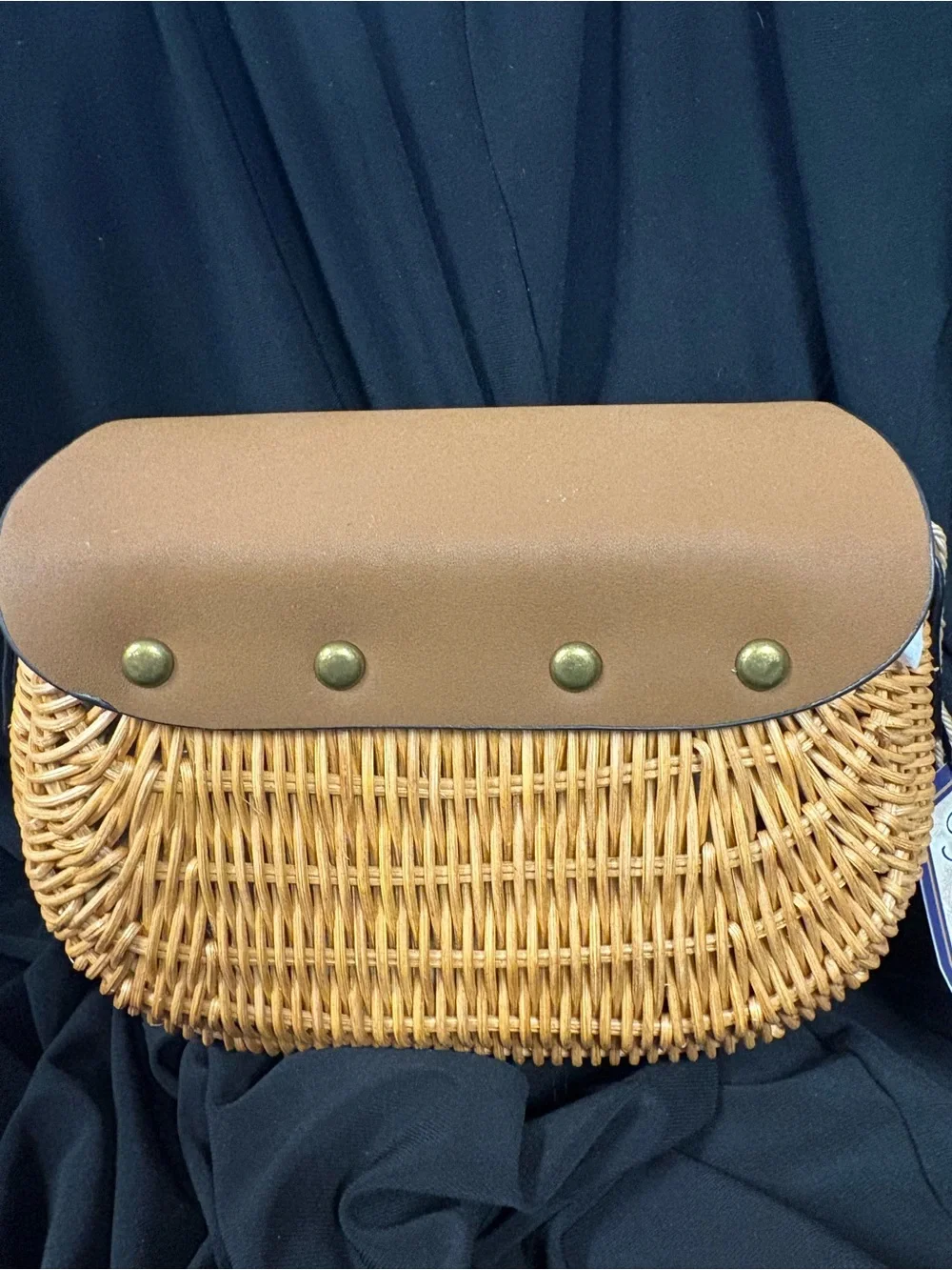 NWT! Sun N’ Sand “SPRUCE VALLEY” Crossbody Bag, TAN - Picture 7 of 10